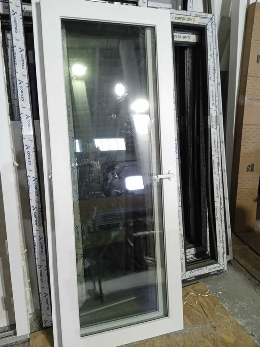 Janela Correr 2 Folhas em PVC Branco