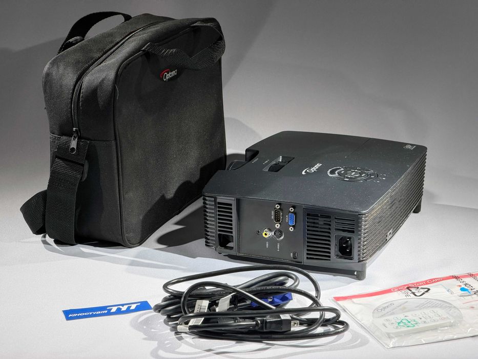 Проєктор Optoma S311 HDMI 3200 ANSI люмен для школи офісу дачі футболу мультфільмів презентацій + сумка