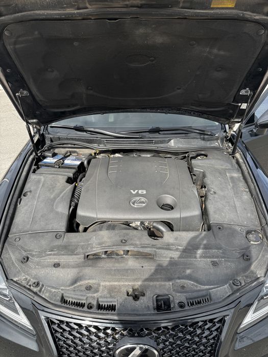 Продам lexus is 250 2008