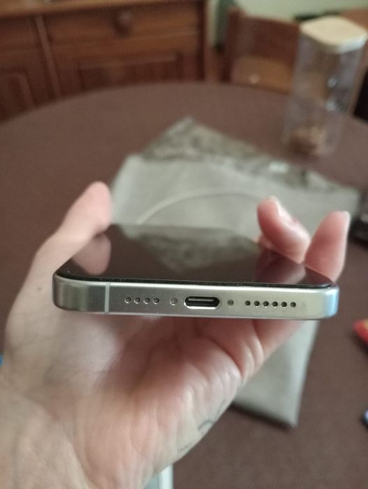 iPhone 15 pro max com factura e garantia 10/04/2024