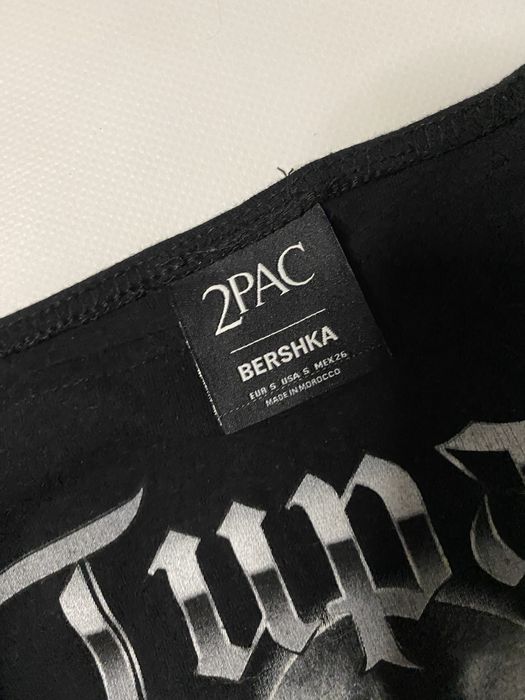 Кропнутий топ з відкритими плечима 2PAC/Bershka