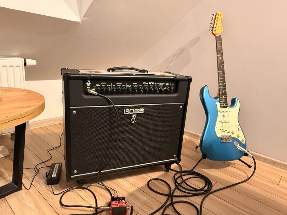 Boss Katana-Artist MkII - stan bardzo dobry