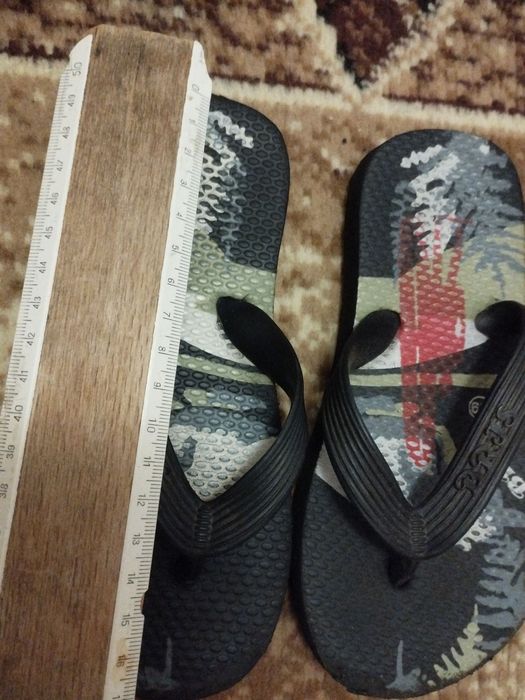 Красівки, шлёпанцы, ботинки, кроссовки,