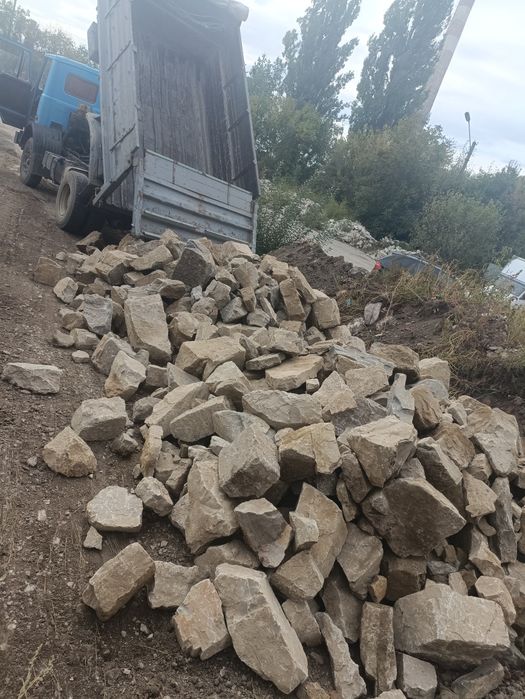 Камінь будівельний