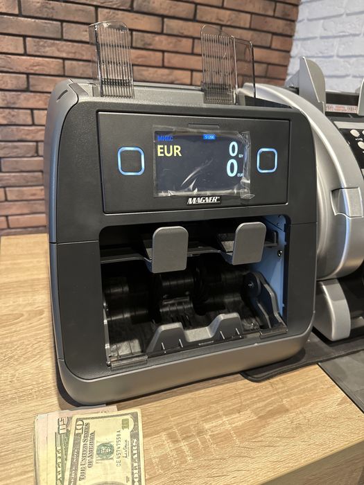 Сортувальник банкнот. Магнер 2000. Сортировщик купюр Magner 2000