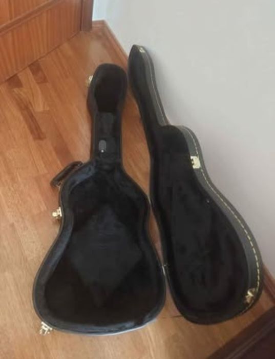Guitarra Eléctrica Fender Telecaster + caixa + suporte