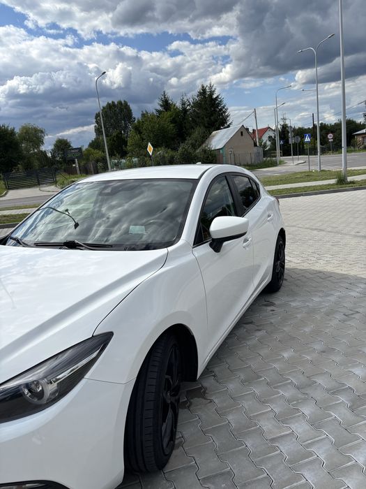 Samochod mazda 3 2017r 1.5 diesiel