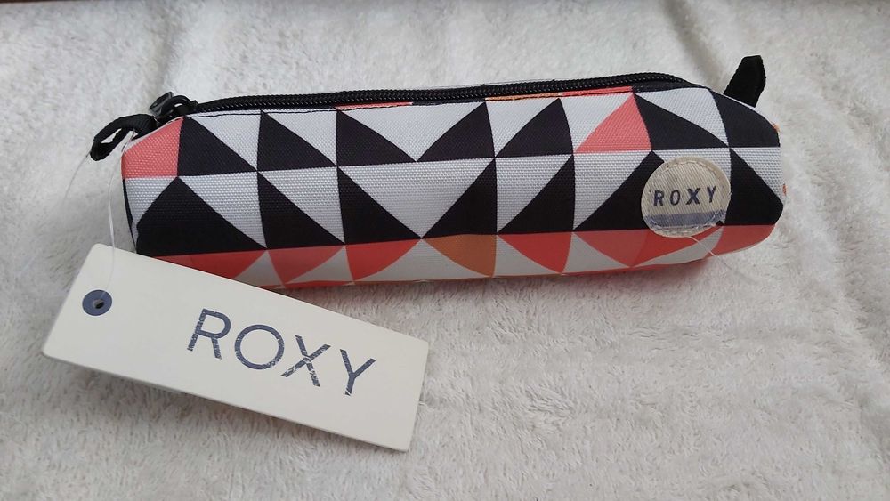 Estojo escolar Roxy