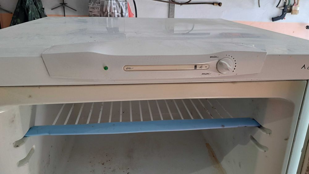 Полки Индезит Indesit Ящики к холодильнику Реле термодатчик