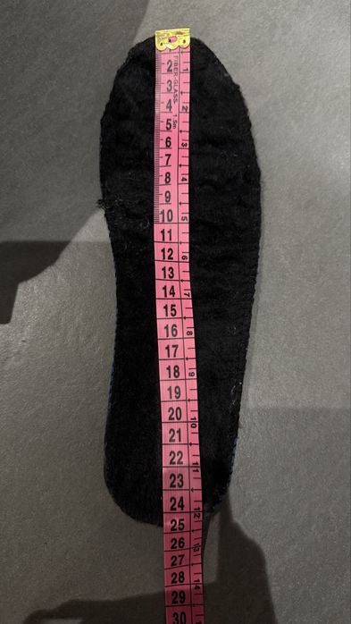 Кросівки жіночі зима