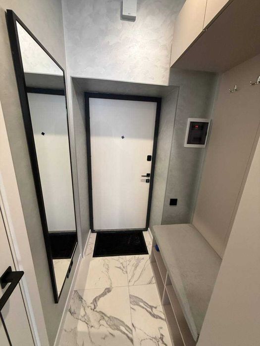 42460 Продаж 1к квартири на Озерній з ремонтом