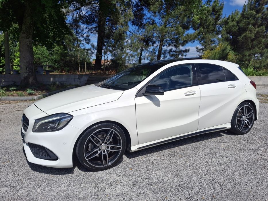 Mercedes-Benz A180 D Amg Pack Night