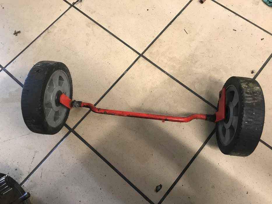 Rover Turbo Thrust 5.5Hp Oś Ośka Koła Kółka Kpl