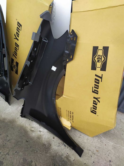 Крило Volkswagen Touran Caddy каді туран 03-20 роки туран фольсваген