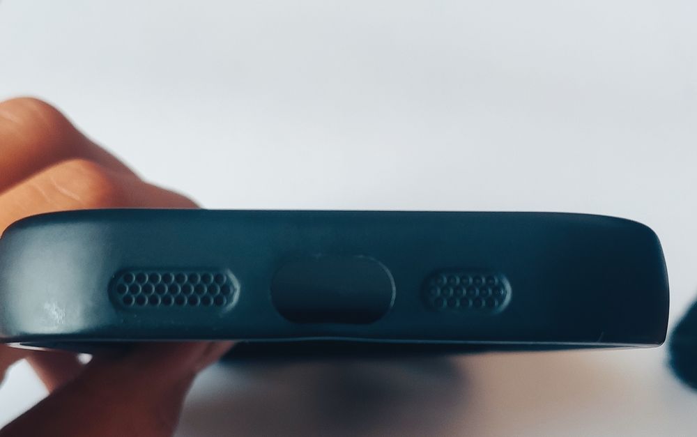 Чихол для iphone 14 pro