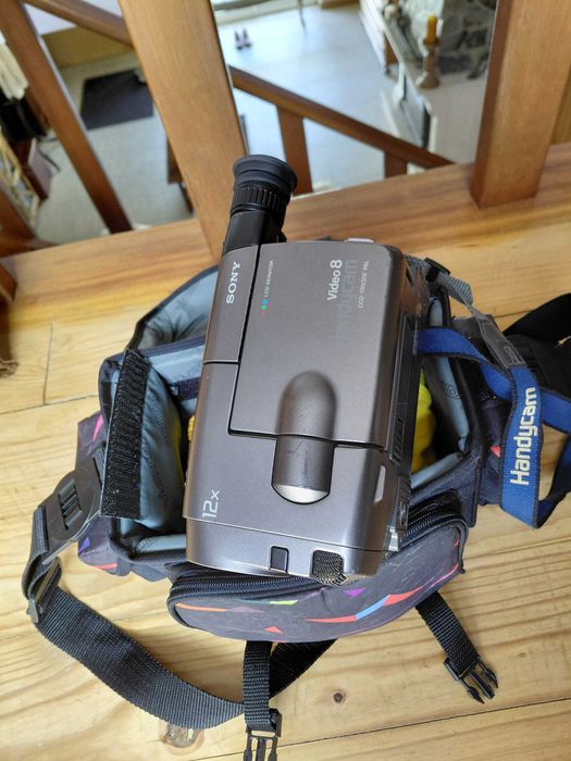 Sony Handycam Video 8 CCD-TRV30E