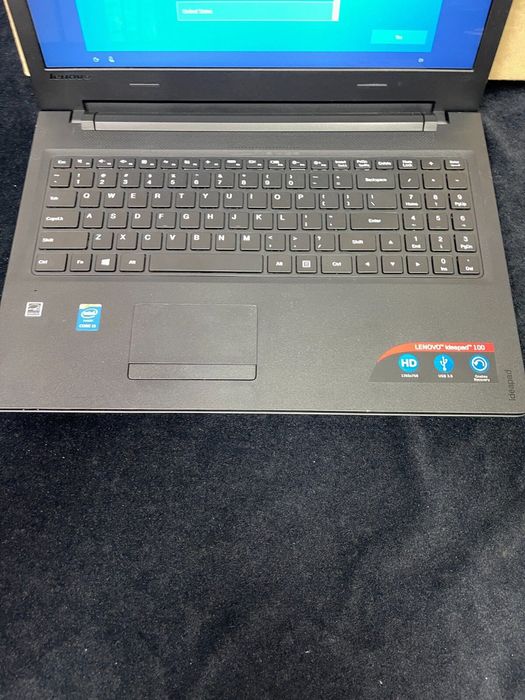 Lenovo ideapad 10015IBD 15" i3 8/512Gb / Apple Macbook Air 13" 8/128Gb