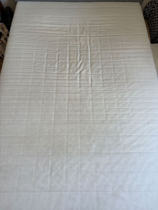 Łóżko Ikea slattum 140x200 + materac