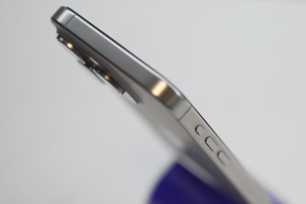 Продажа/обмен iphone 15 pro max 256