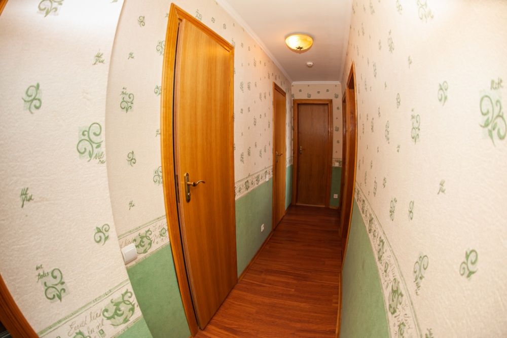 Посуточно біля готелю Галичина 3-к квартира, 10 хв до центру, + зв.док