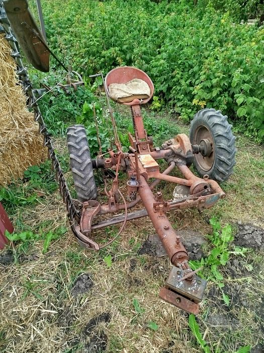 Кінна косілка (косарка)