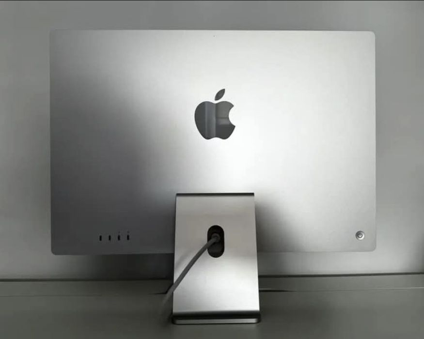 Apple iMac 24" | 24GB RAM | 1TB SSD | M3 | Retina 4.5K |