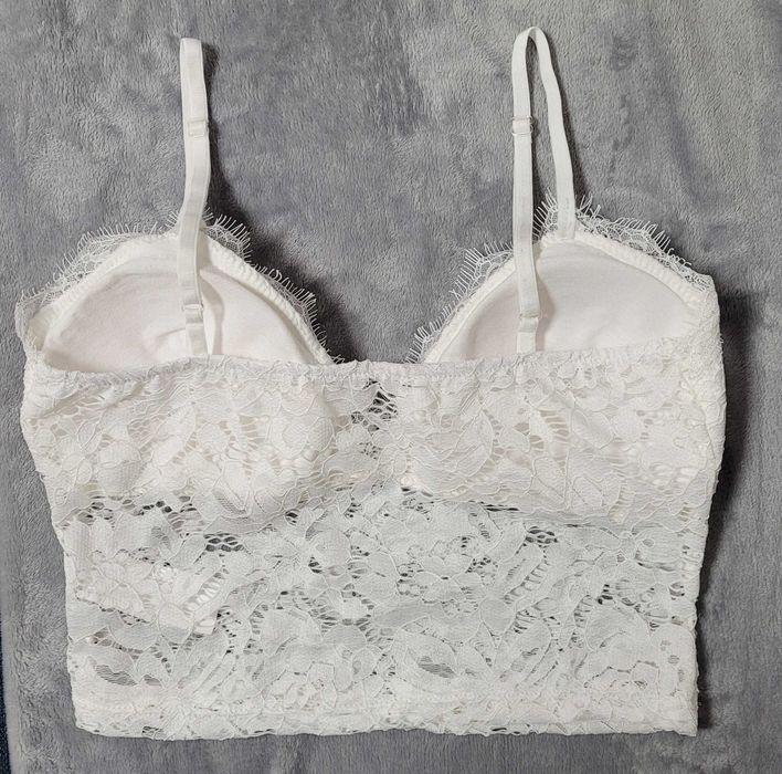 Biała koronkowa bluzka crop top S/36