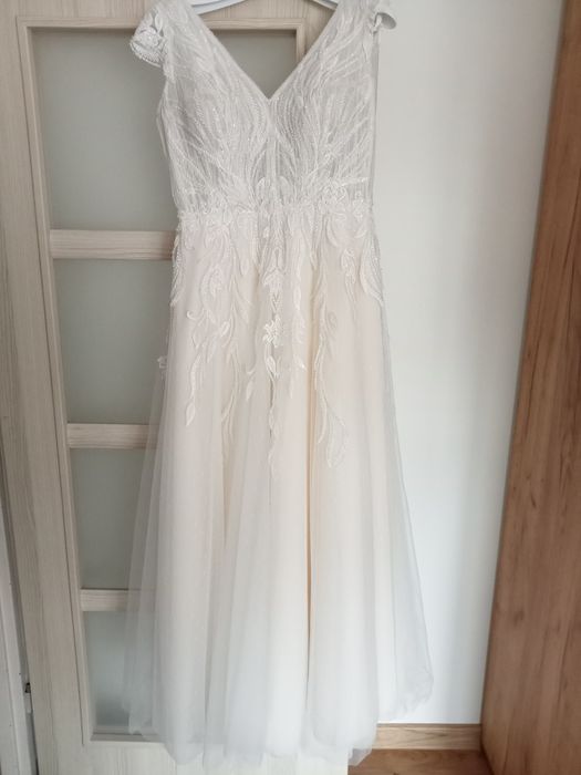 Suknia ślubna 44-48