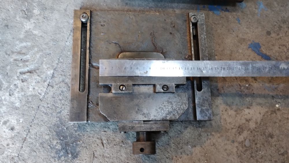 Тиски станочные.