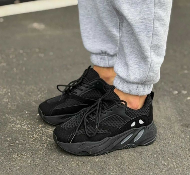 Жіночі кросівки натуральна шкіра