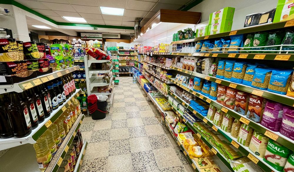 Supermercado Maxigrula - Trespasse 150.000€ (Chave na mão) - Renda mensal 1.000€