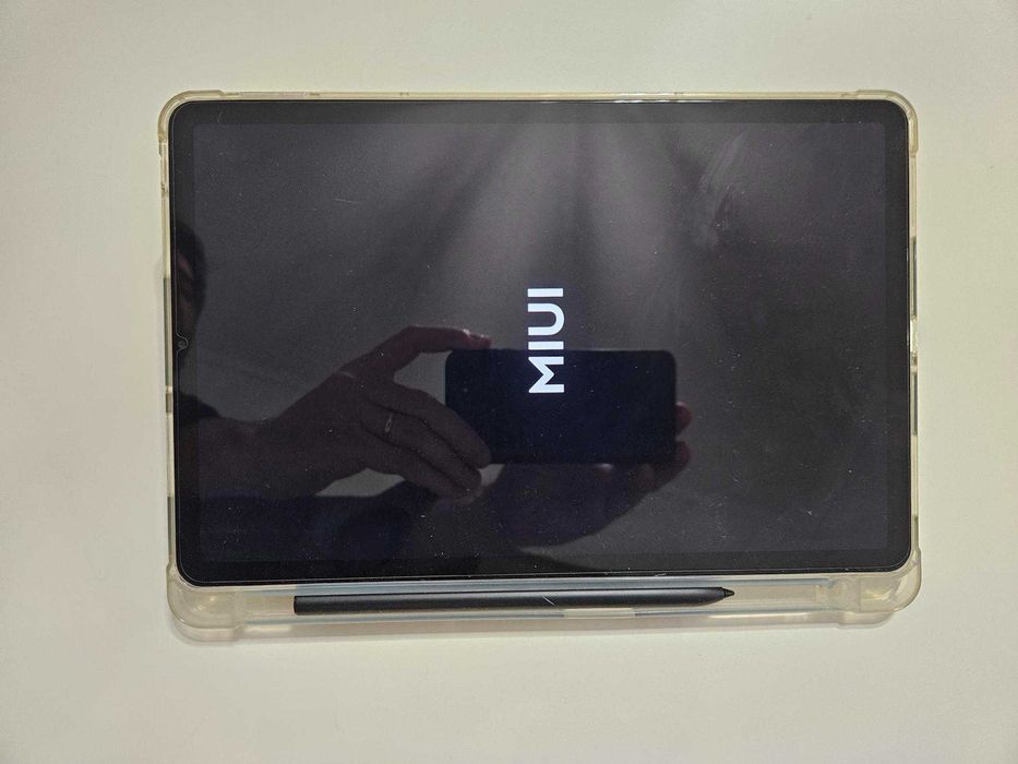 Xiaomi Pad 5 (Pearl White) + Pen