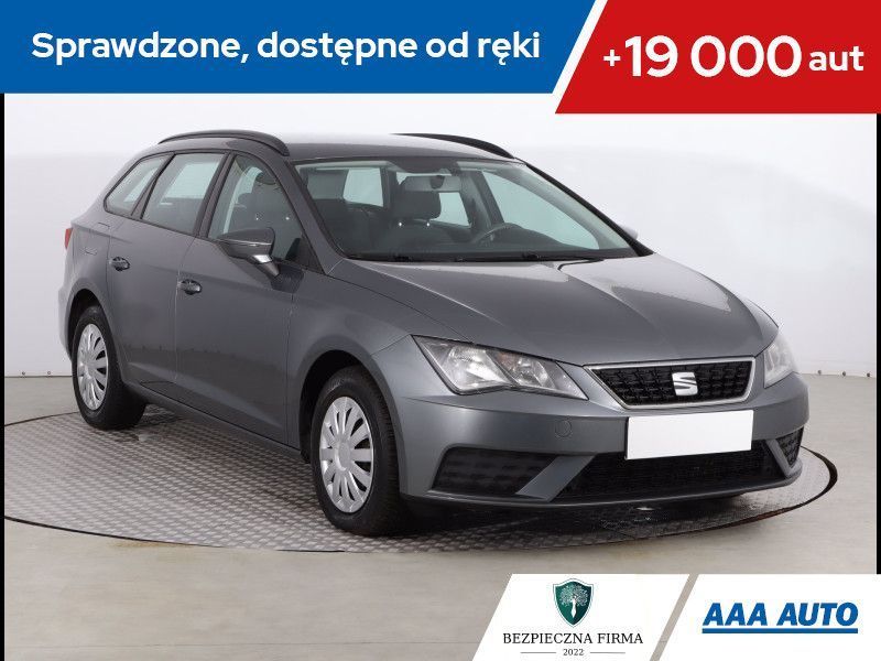 Seat Leon Sportstourer 1.6 TDI, Salon Polska, Klima, Parktronic