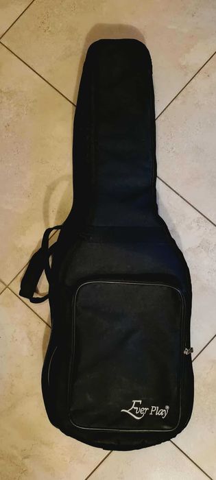 Gitara Arrow LP czarna z pokrowiecem.