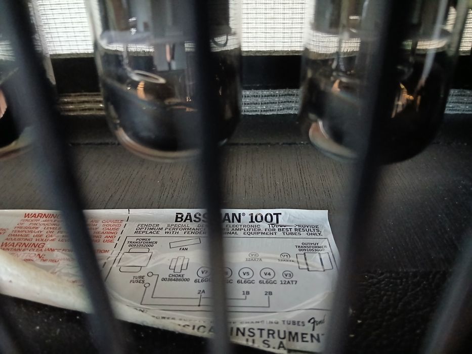 Fender bassman 100t