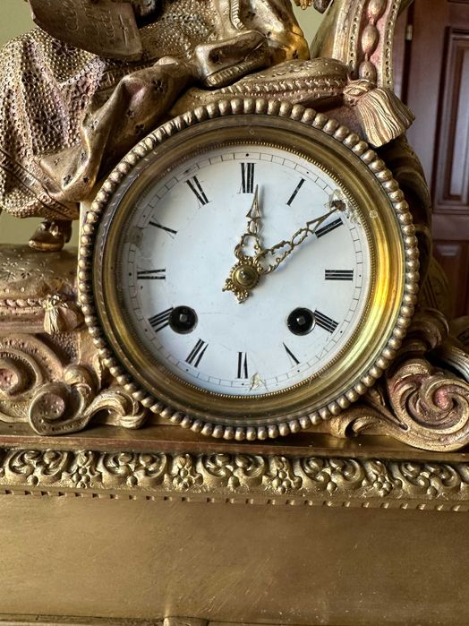 Бронзовий антикварний годинник камінний з канделябрами часы каминные