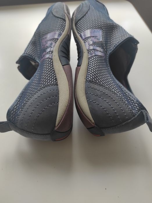 Buty sportowe damskie firmy Merrell