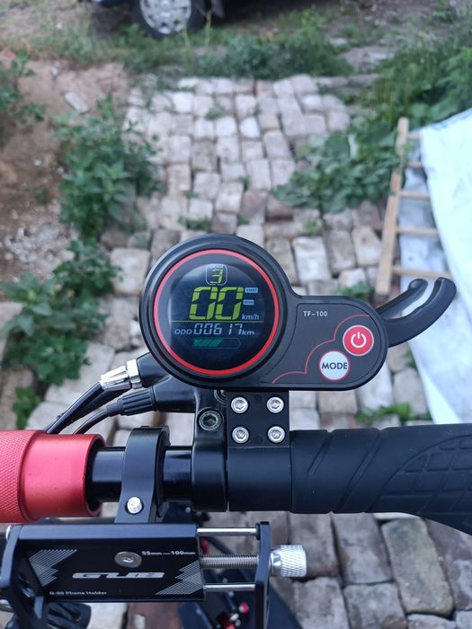 Продам Срочно електро самокат KugooKirin M4Pro+