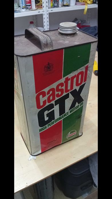 Lata de óleo Castrol GTX