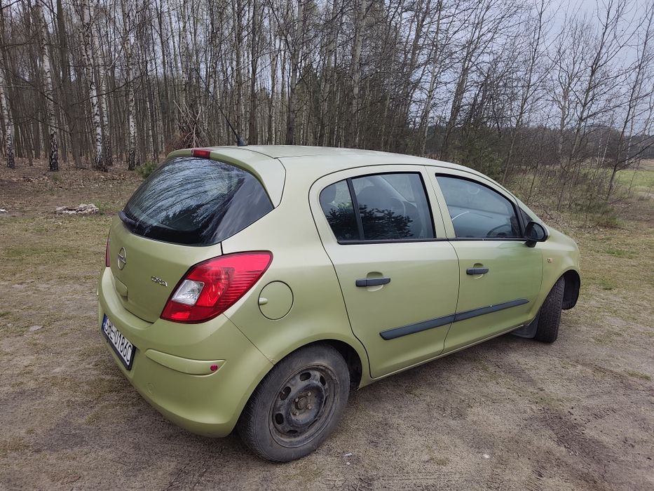 Opel Corsa   1.0