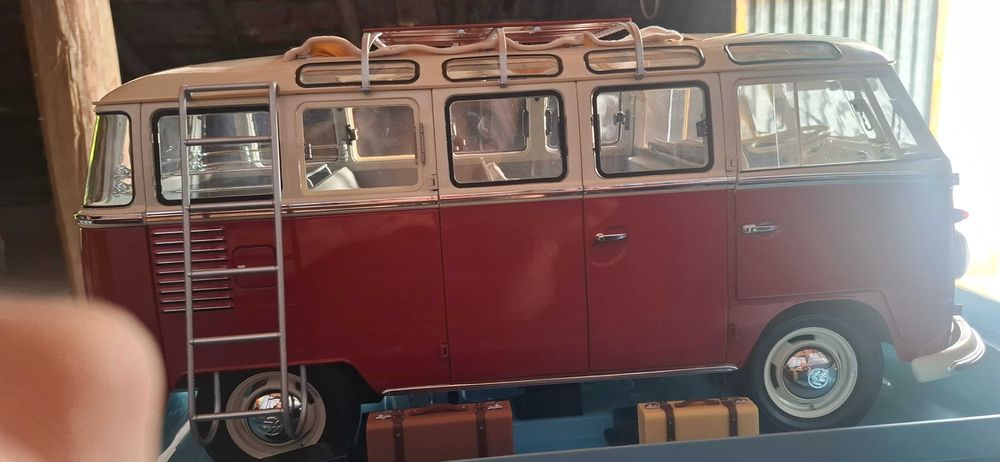 Maquete Volkswagen T1 “Kombi Corujinha” 1962 – Item de Coleção