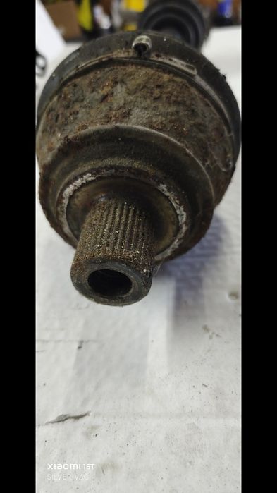 Półoś Lewa przednia Polos Przód Audi A8 D3 4.2 benzyna 3.7 3.0