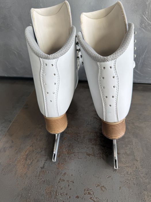 Коньки Jackson размер 36