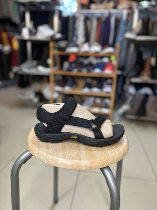сандалі Merrell Kahuna Web. Розміри 36(22-22,5 см)