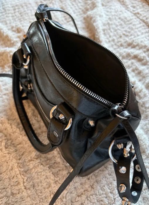 сумка в стиле Balenciaga City