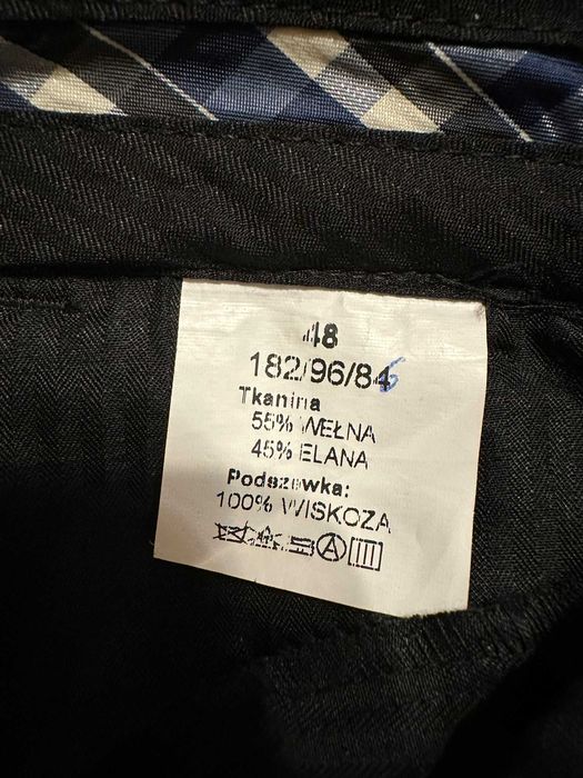 Garnitur męski ciemny granat, ciemnogranatowy + gratis koszula