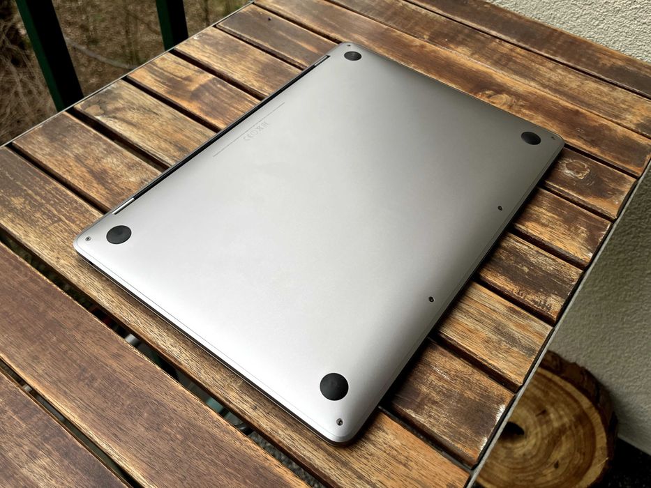 MacBook Pro 13” A1708 | i5 / 16 GB RAM / 1TB SSD! | Space Gray | SUPER