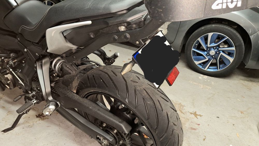 Top case Givi DLM46 Trekker Dolomiti + Suporte + Placa