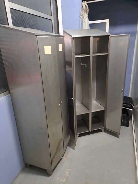 Cacifos em Inox  com teto rampeado