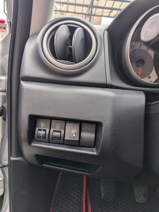 Mazda 3 (2007) 1.6 бензин